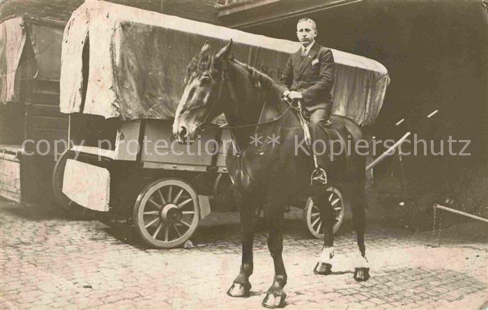 Essen Ruhr Reiter Ross Planwagen