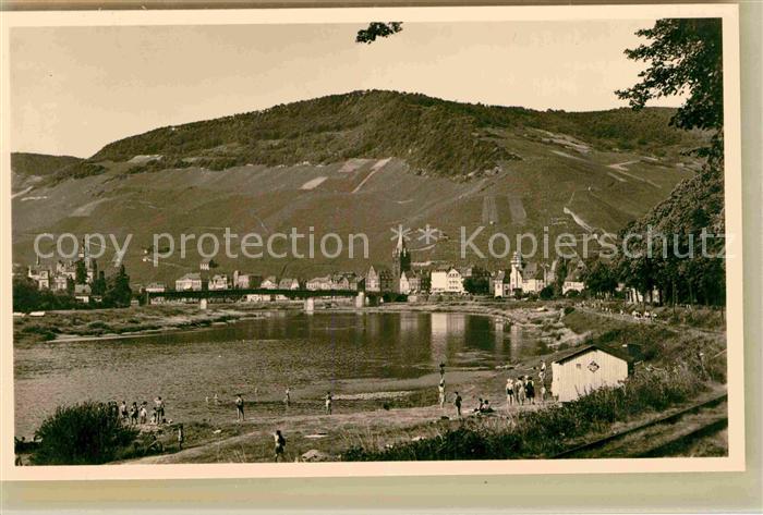 BERNKASTEL-KUES Berncastel Rheinland-Pfalz Panorama Badestrand