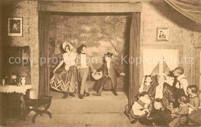 NueRNBERG  CITY Maerchenspiel Mann und Frau im Essigkrug