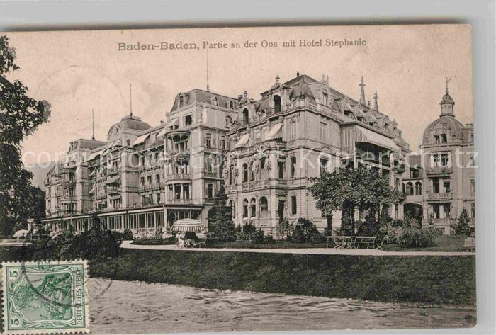 BADEN-BADEN BW Partie an der Oos mit Hotel Stephanie