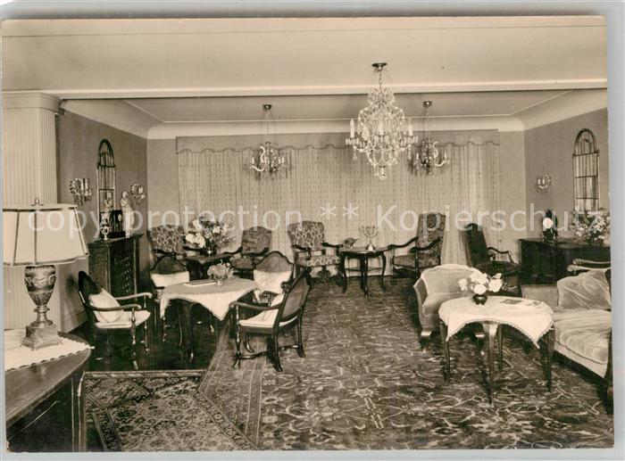 Hinterzarten Breisgau-Hochschwarzwald BW Park Hotel Adler Empfangshalle