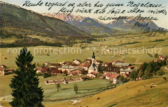 Reit Winkl Teilansicht mit Zahmen und Wilden Kaiser