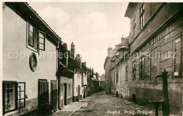 Prag Prahy Prague Hradcin u Daliborky Zlata ulicka