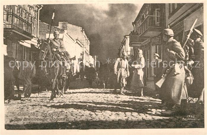 Schaulen oestliches Kriegsbild brennender Ort