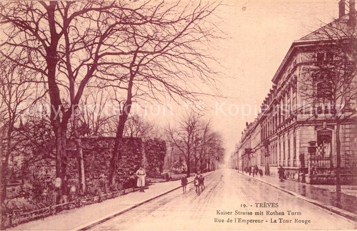 TRIER  CITY Kaiser Strasse mit Rotem Turm