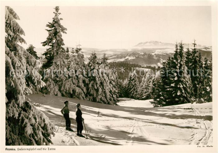 Tatra Vysoke Gebirge Skilaeufer Winterpanorama