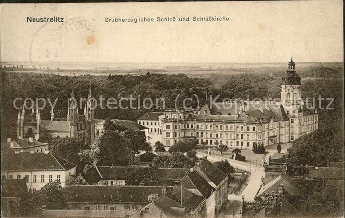Neustrelitz Fliegeraufnahme Schloss und Schlosskirc