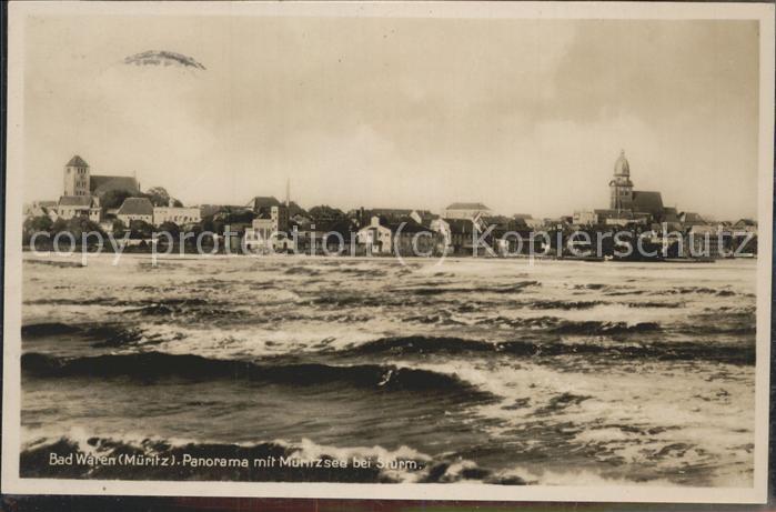 Waren Mueritz Sturm auf dem Müritzsee Panorama