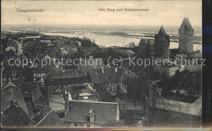 Tangermuende Alte Burg und Stadtpanorama