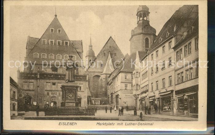 Eisleben Marktplatz mit Luther-Denkmal