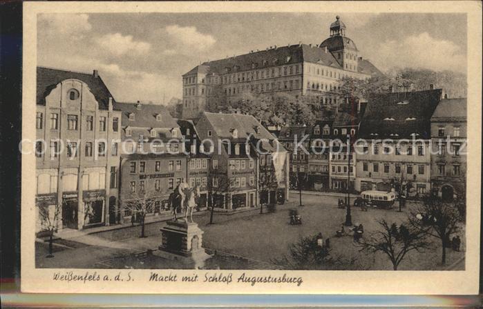 Weissenfels Saale Markt mit Schloss Augustusburg Denkmal