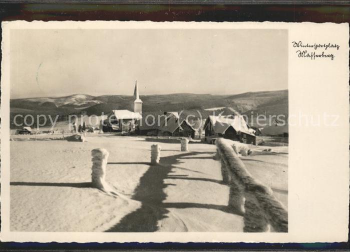 Masserberg Hildburghausen Thueringen Ortsansicht mit Kirche Wintersportplatz