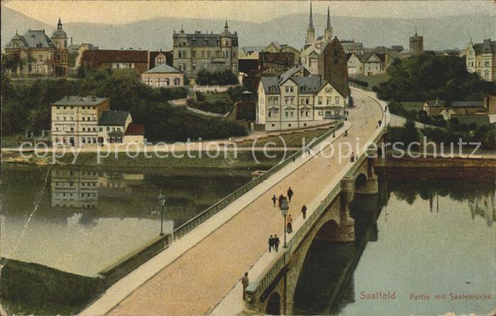 Saalfeld Saale Partie an der Saale mit Brücke