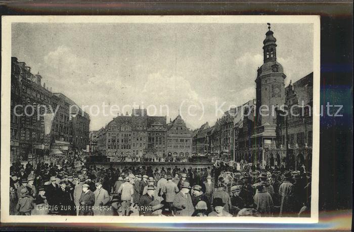 LEIPZIG Sachsen Markt waehrend der Mustermesse (Mit sauberem Sonderstempel)