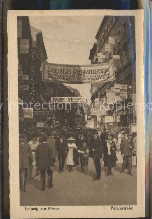 LEIPZIG Sachsen Petersstrasse waehrend der Papiermesse
