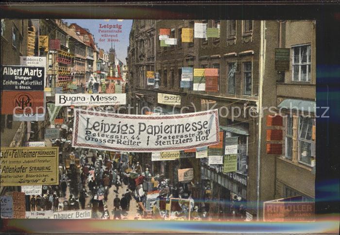 LEIPZIG Sachsen Petersstrasse waehrend der Papiermesse