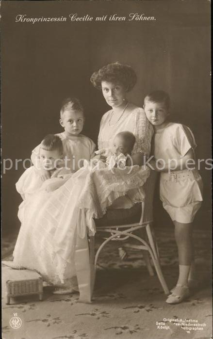 Adel Preussen Kronprinzessin Cecilie mit Söhne
