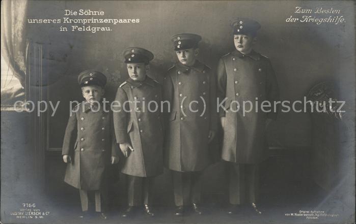Adel Preussen Söhne des Kronprinzenpaares in Feldgrau