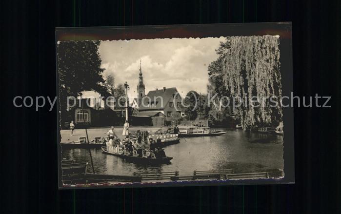 Luebbenau Spreewald Kahn Anlegestelle Wasserstrasse Kirche