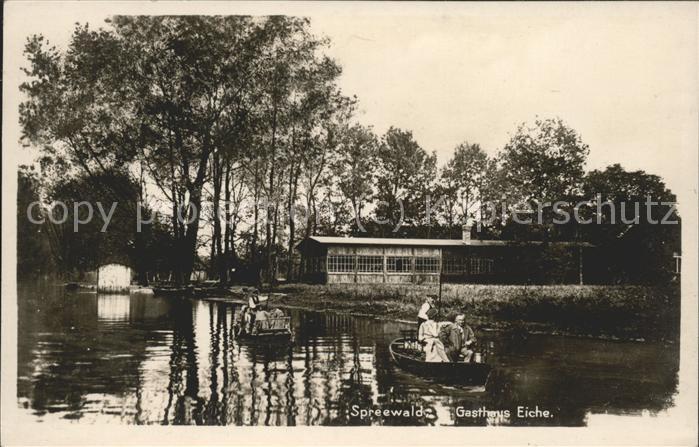 Luebbenau Spreewald Gasthaus Eiche Wasserstrasse Kahn Kaupe