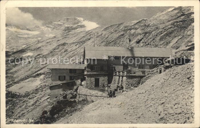 Knorrhuette an der Zugspitze Wettersteingebirge