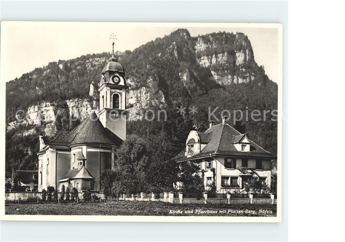 Naefels GL Kirche Pfarrhaus Platten Berg