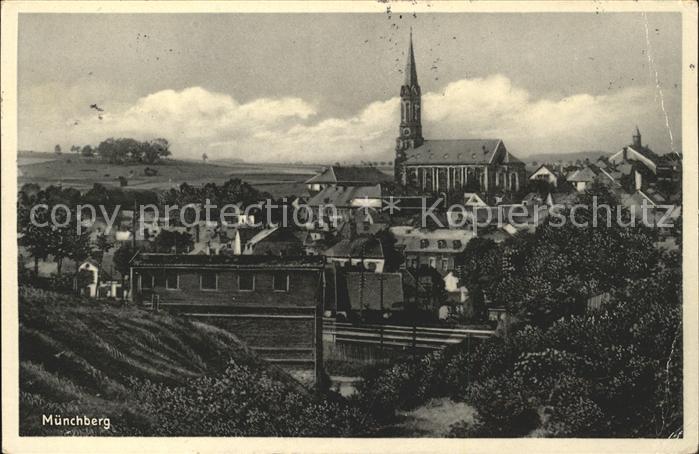 Muenchberg Oberfranken Ortsansicht mit Kirche