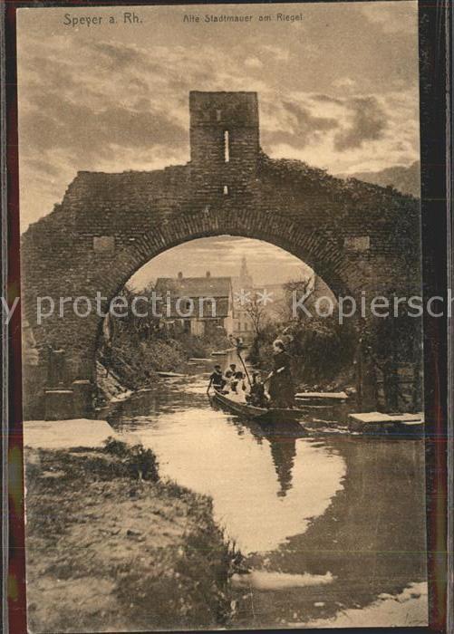 Speyer Rhein Alte Stadtmauer am Riegel Ruine