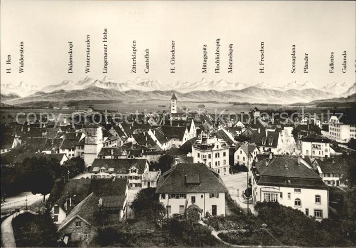 Wangen Allgaeu mit Alpenkette