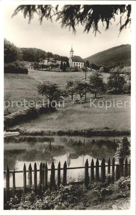 Schwarzenberg Baiersbronn Blick zur Kirche Luftkurort Murgtal Schwarzwald Teich