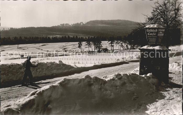 Dobel Schwarzwald Cafe Talblick Skifahrer