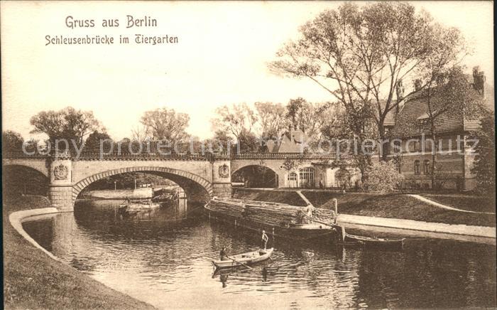 BERLIN  CITY Schleusenbruecke Tiergarten