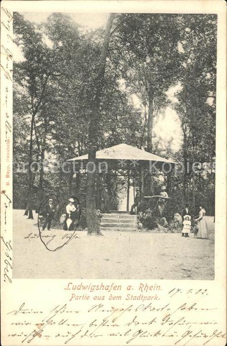 Ludwigshafen Rhein Partie im Stadtpark Pavillon