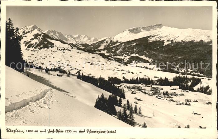 Riezlern Kleinwalsertal Vorarlberg mit Gross Ifen und Schwarzwassertal