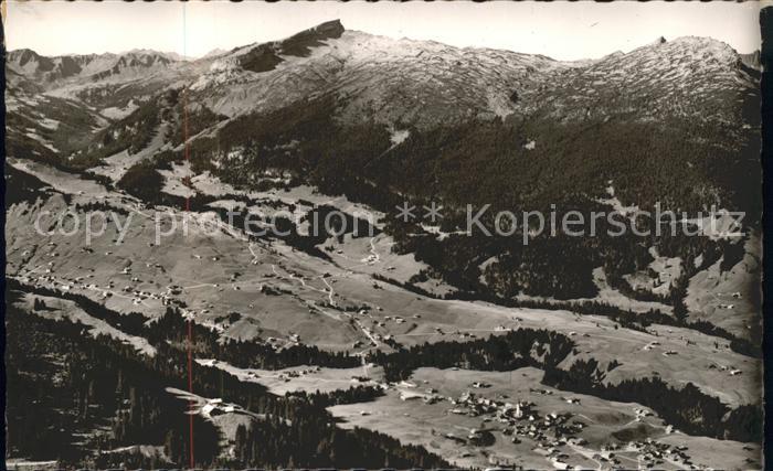 Riezlern Kleinwalsertal Vorarlberg mit Hirschegg Totalansicht