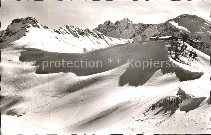 Riezlern Kleinwalsertal Vorarlberg Kanzelwand Bergstation mit Hochgehren und Ham