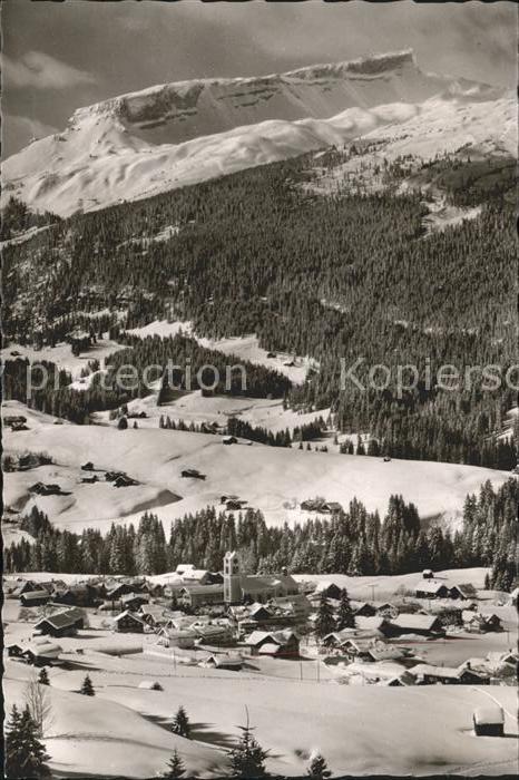Riezlern Kleinwalsertal Vorarlberg mit Hoch Ifen