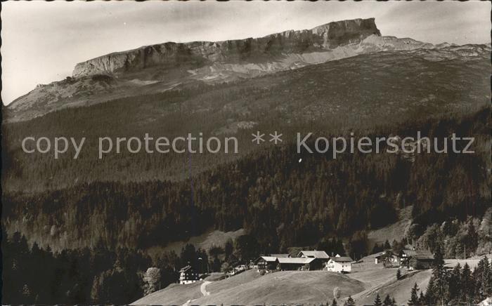 Schwende Riezlern Kleinwalsertal mit Hoch Ifen