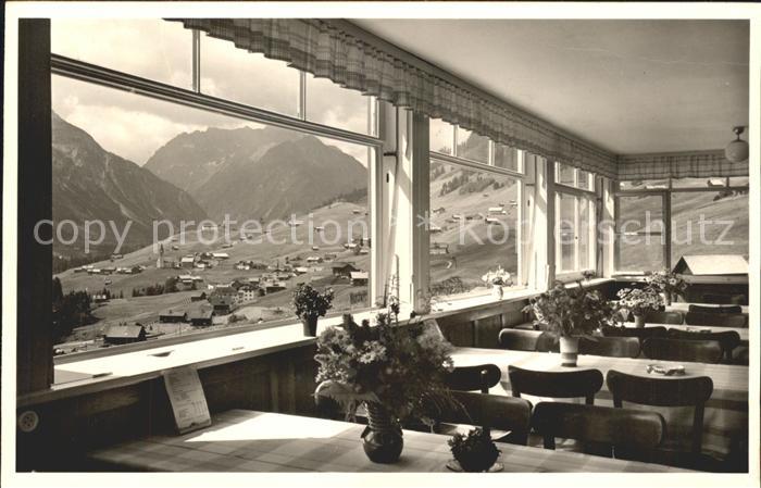 Hirschegg Kleinwalsertal Vorarlberg Waldemar-Petersen-Haus Terrassenausblic