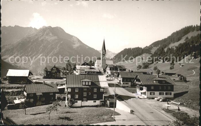 Mittelberg Oy Kirche
