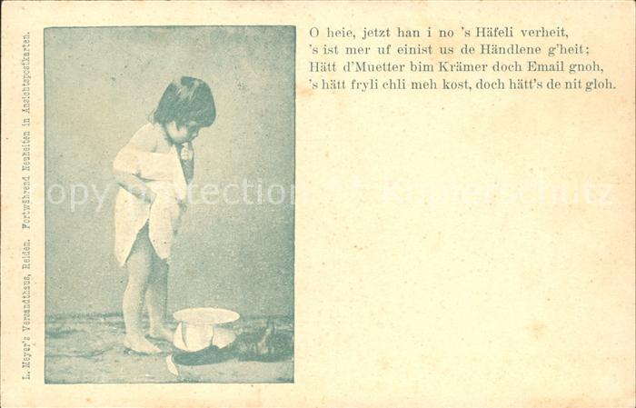 Reiden Kleinkind mit Topf