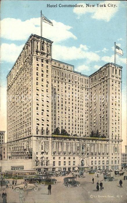 New York City Hotel Commodore Autos