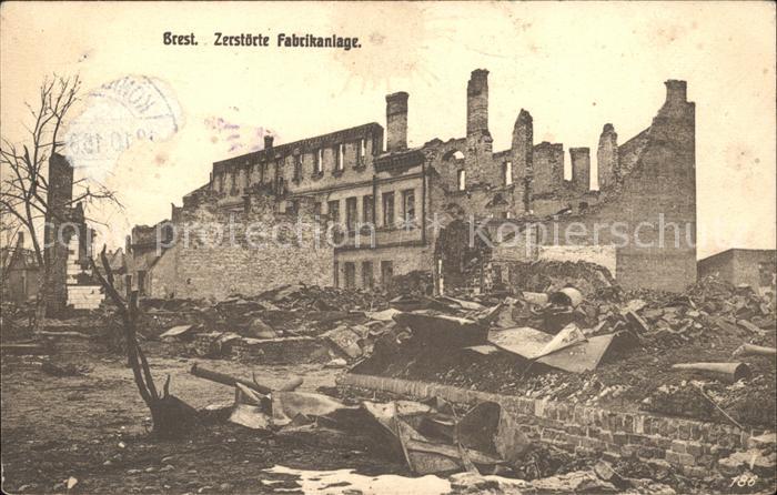 Brest Stade Zerstoerte Fabrikanlage