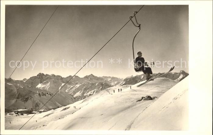 Skilift Nebelhorn Bergstation Maedelegabelgruppe Biberkopf Widderstein