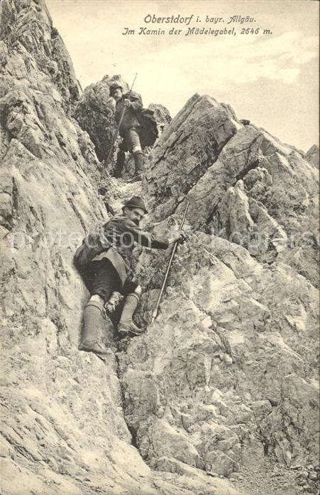 Bergsteigen Klettern Oberstdorf Allgäu Kamin Mädelegabel