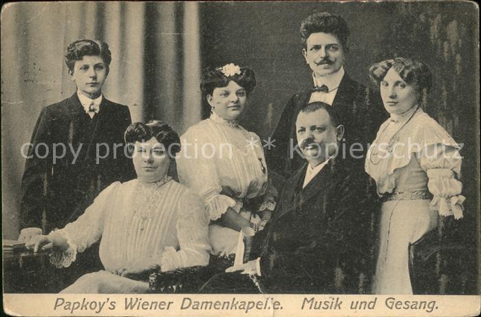 Musikanten Papkoy's Wiener Damenkapelle