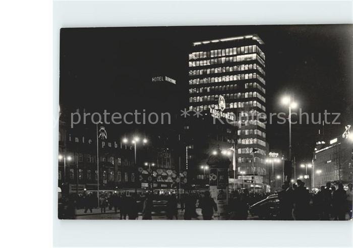Zagreb Stadt bei Nacht