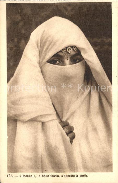 Fes Malika la belle fassia s apprete sortir