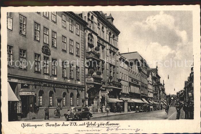 Goettingen Niedersachsen Strasse der SA mit Hotel zur Krone