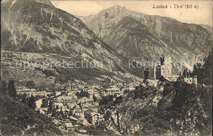 Landeck Tirol Totalansicht mit Burg
